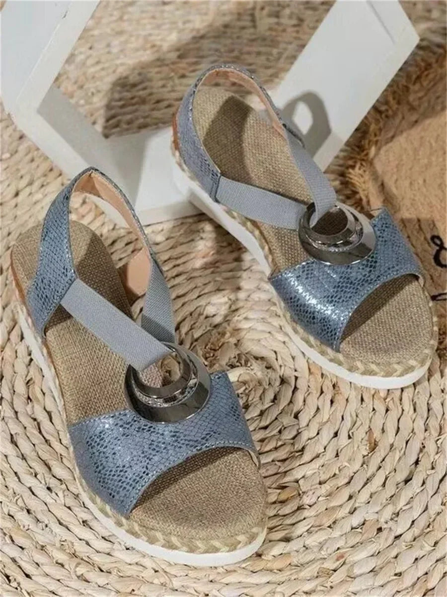 Elegant Plain Slip On Block Heel Peep-toe Sandals Secondary image
