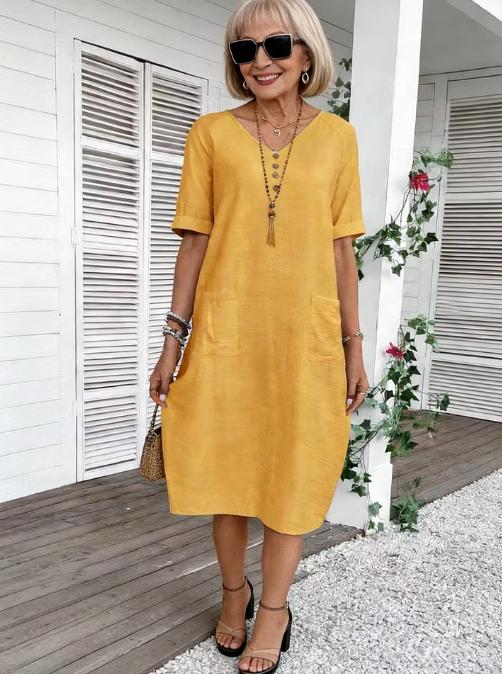 Cotton and Linen Summer V-neck Loose and Comfortable Holiday Dress