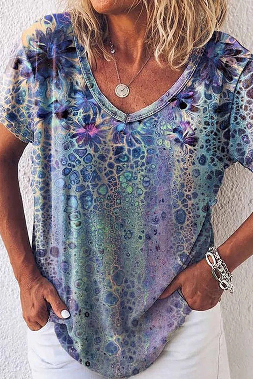 Abstract Floral Print V-neck Short Sleeves T-shirt Main image